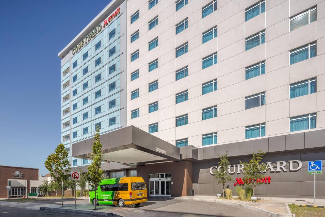 Courtyard By Marriott Chihuahua Hotel Exterior foto